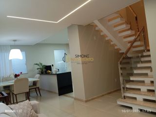Casa Condomínio 4 /4 e 1 suíte Abrantes