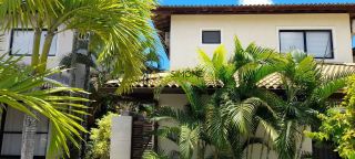 Casa de Condomínio 5 /4 e 4 suítes Piatã em Salvador