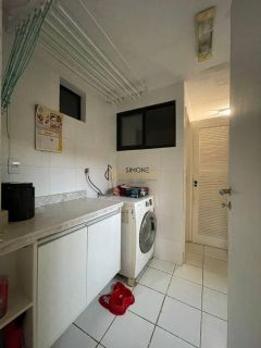 Casa de Condomínio 5 /4 e 4 suítes Piatã em Salvador