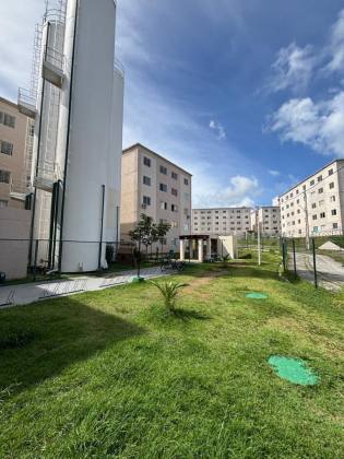 Apartamento Para Vender com 2 quartos no bairro Areia Branca em Salvador