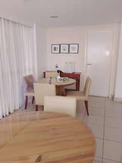 Apartamento Para Vender com 3 quartos 1 suítes no Costa Azul												