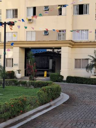 Apartamento Para Alugar 2 /4 e  1 suíte Imbuí em Salvador