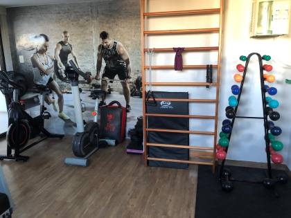 Apartamento Para Vender 2 /4 e 1 suíte Brotas