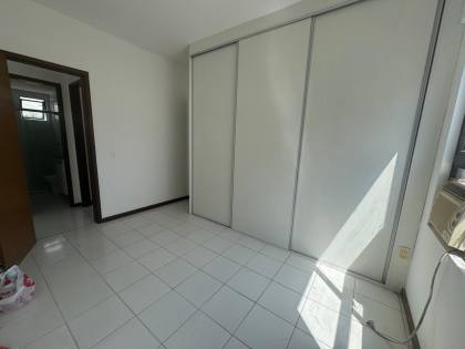 Apartamento 2 /4 e 1 suíte Rio Vermelho