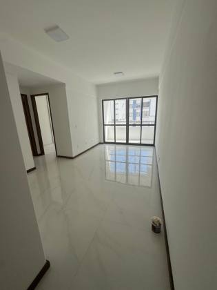 Apartamento 2 /4 e 1 suíte Rio Vermelho