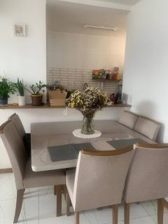 Apartamento 2/4 e  1 suítes Costa Azul