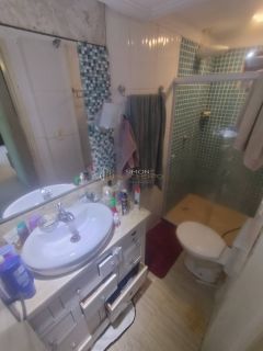 Apartamento 3 /4 e 1 suíte Paralela
