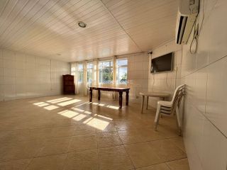 Apartamento 3 /4 e 1 suíte Paralela