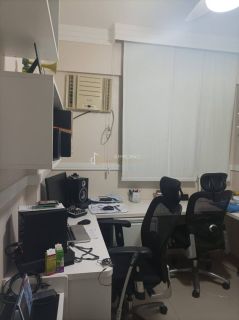 Apartamento 3/4 e 1 suíte Paralela