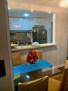 Apartamento Térreo 2 quartos com 1 suíte em itapoan