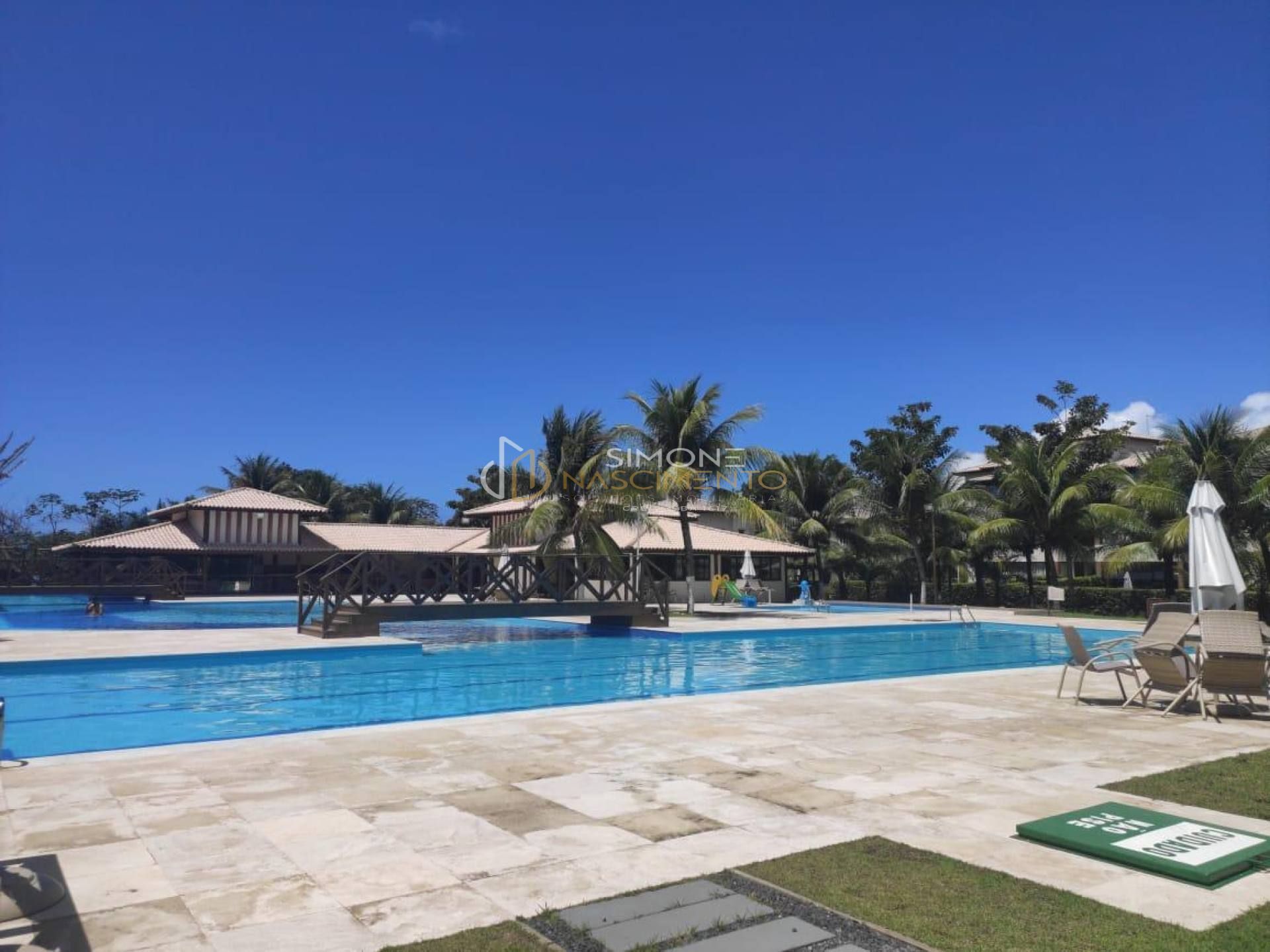 Apartamento 3/4 e 1 suítes Guarajuba em Camaçari