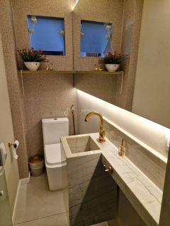 Apartamento 4 /4 e 1 suíte Jardim Armação