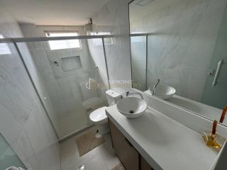 Apartamento 4 /4 e 1 suíte Jardim Armação