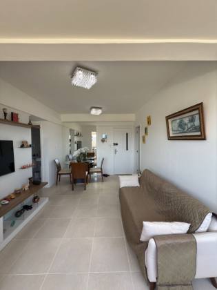 Apartamento à venda com 2quartos sendo 1suite tem68m2, Cond. Villa Alegro na Paralela-Salvador - BA