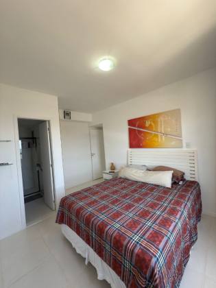 Apartamento à venda com 2quartos sendo 1suite tem68m2, Cond. Villa Alegro na Paralela-Salvador - BA