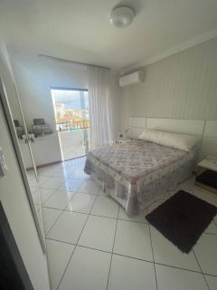 Cobertura 2/4 e 1 suítes  Itapuã