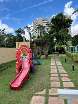Apartamento 2/4 e 1 suíte Alphaville I em Salvador