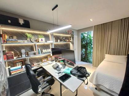 Casa de Condomínio Para Vender com 5 quartos 5 suítes no bairro Alphaville II em Salvador