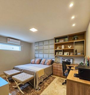 Casa de Condomínio Para Vender com 4 quartos 4 suítes no bairro Alphaville II em Salvador