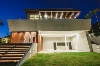 Casa de Condomínio Para Vender com 5 quartos 5 suítes no bairro Alphaville II em Salvador