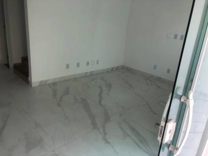 Casa Para Vender 3/4 e 1 suíte Vila Praiana