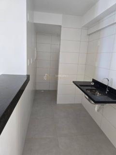Quarto e sala à venda , varanda tem 42,92m2, nascente, Cond. Ocean House  Jaguaribe-Salvador – BA