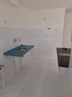 Apartamento a venda com 2 quartos, 1 banheiro social, varanda 1 vaga em Sussuarana - Salvador - BA