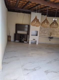 Casa de Condomínio Para Vender com 3 quartos 1 suítes em Abrantes