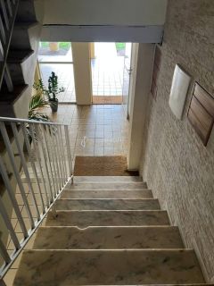 Apartamento 2/4 e 1 suíte Jardim Armação