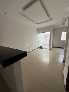 Casa Condomínio Para Alugar 4/4 e 1 suíte Ipitanga