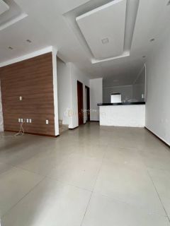 Casa Condomínio Para Alugar 4/4 e 1 suíte Ipitanga