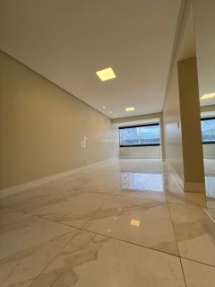 Apartamento 3/4 e 1 suíte Costa Azul