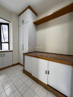 Apartamento 3/4 e 1 suíte Costa Azul