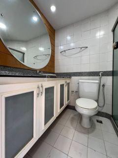 Apartamento 3/4 e 1 suíte Costa Azul
