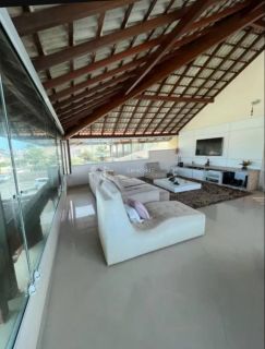 Casa Condomínio 5/4 e 4 suítes Piatã