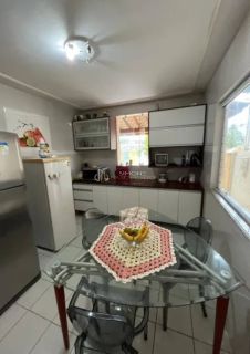 Casa Condomínio 5/4 e 4 suítes Piatã