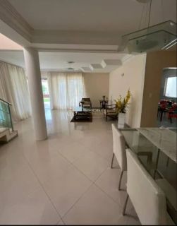 Casa Condomínio 5/4 e 4 suítes Piatã
