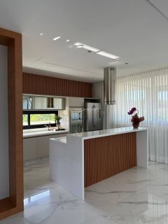 Casa Condomínio 5/4 e 4 suítes Alphaville II em Salvador