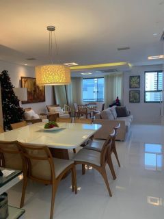 Apartamento 3/4 e 2 suítes Caminho das árvores