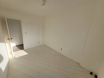 Apartamento 2/4  Costa Azul