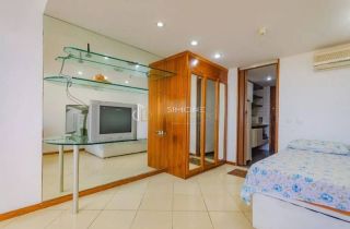 LINDO FLAT NO VITÓRIA MARINA