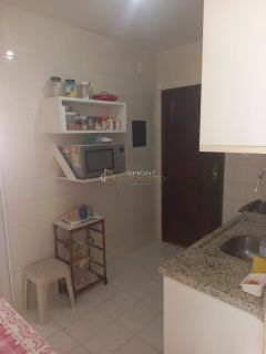 Apartamento a venda com 2quartos sendo 1 suíte com dependência tem 109m2  em Armação - Salvador - BA