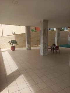 Apartamento a venda com 2quartos sendo 1 suíte com dependência tem 109m2  em Armação - Salvador - BA