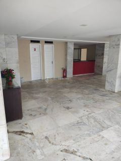 Apartamento a venda com 4quartos sendo 1 suíte, tem 165m2, nascente total em Pituba - Salvador - BA