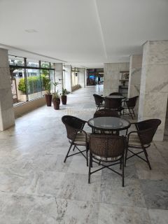 Apartamento a venda com 4quartos sendo 1 suíte, tem 165m2, nascente total em Pituba - Salvador - BA