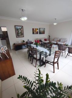 Apartamento a venda com 4quartos sendo 1 suíte, tem 165m2, nascente total em Pituba - Salvador - BA