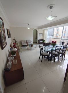 Apartamento a venda com 4quartos sendo 1 suíte, tem 165m2, nascente total em Pituba - Salvador - BA