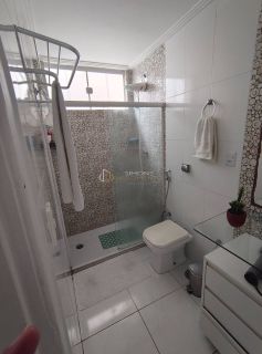 Apartamento a venda com 4quartos sendo 1 suíte, tem 165m2, nascente total em Pituba - Salvador - BA