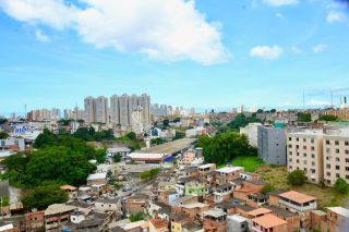 Apartamento venda com 2quartos com dependência de empregada tem 73m2, 1 vaga  em Brotas -Salvador-BA