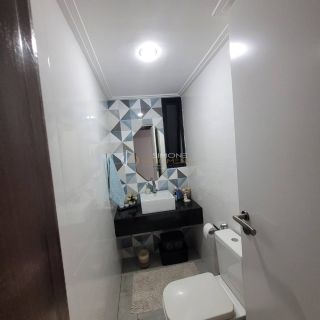 Apartamento à venda com 3 quartos sendo 1suite, tem 178m2 com dependência  em Pituba - Salvador - BA